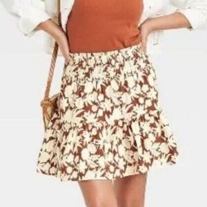 NWT WomenUniversal Thread Brown Floral Tiered Side Pockets Mini Skirt Si…